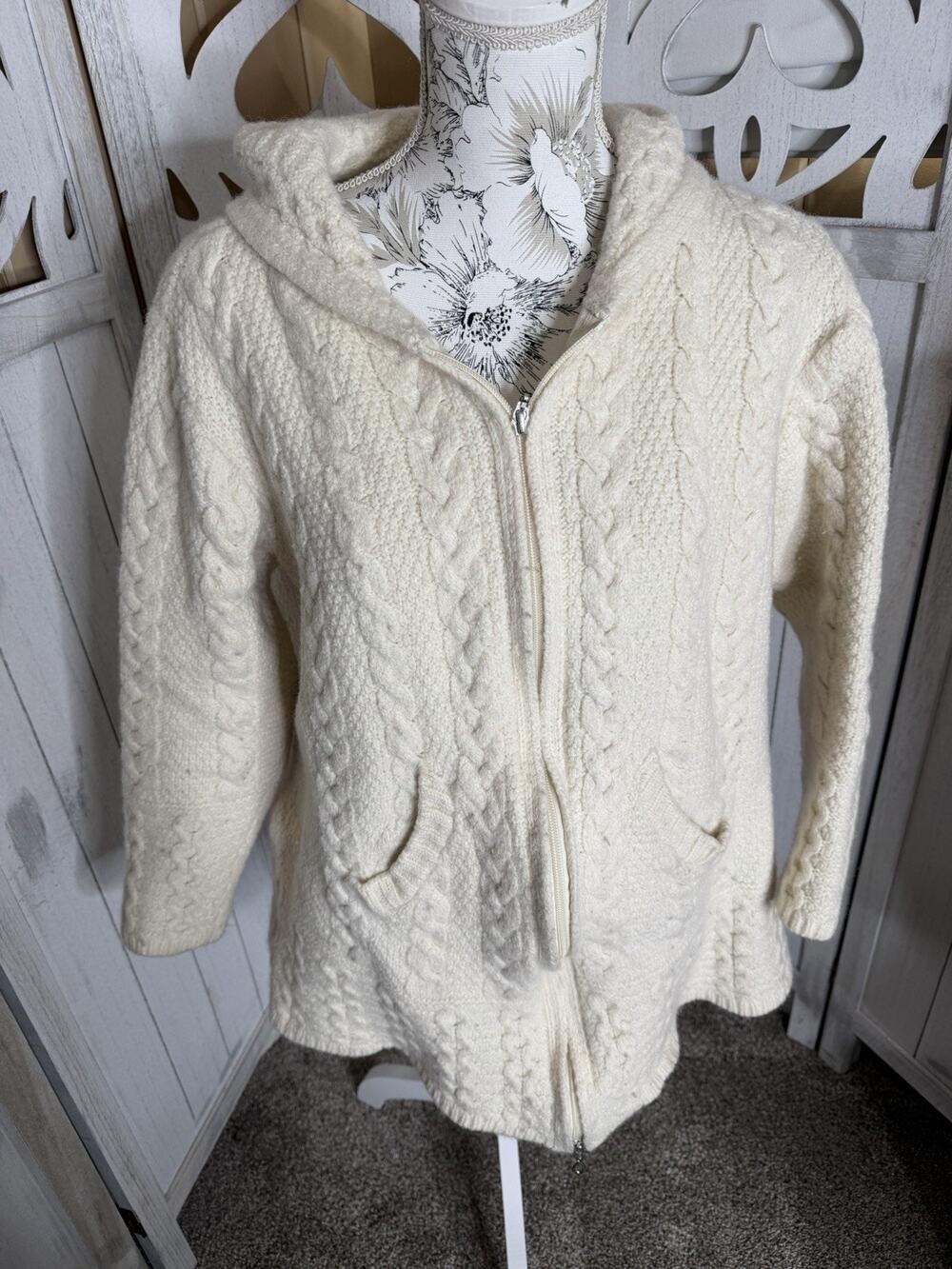 Aran Crafts Ireland Cream Cable Knit Merino Wool Full Zip Sweater Size Large